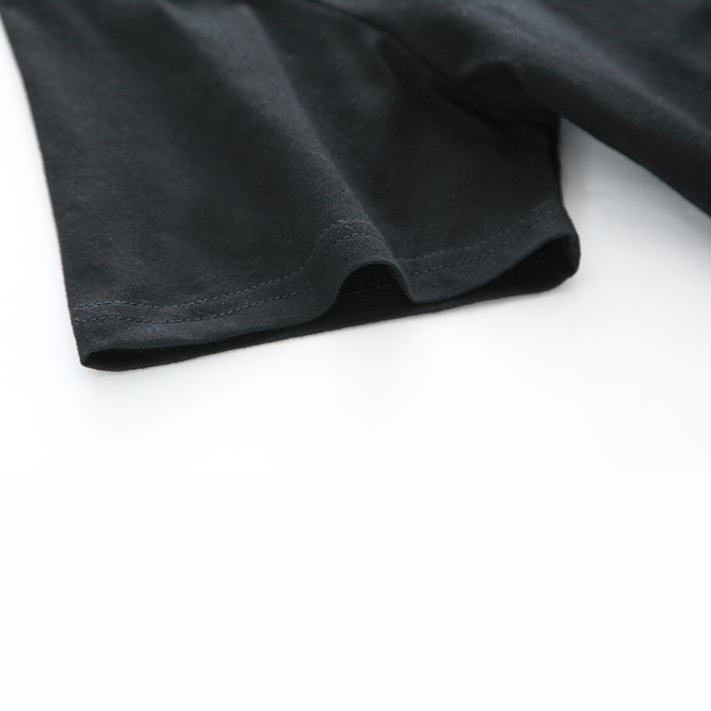 Sanderson Museum T Shirt Witch - Black Tin Candle ulasan dan harga